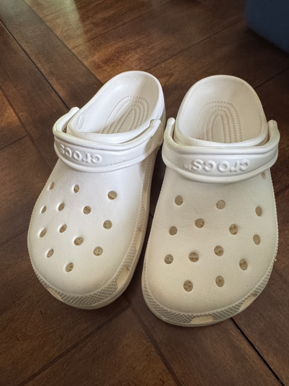 CROCS White Classic Clog